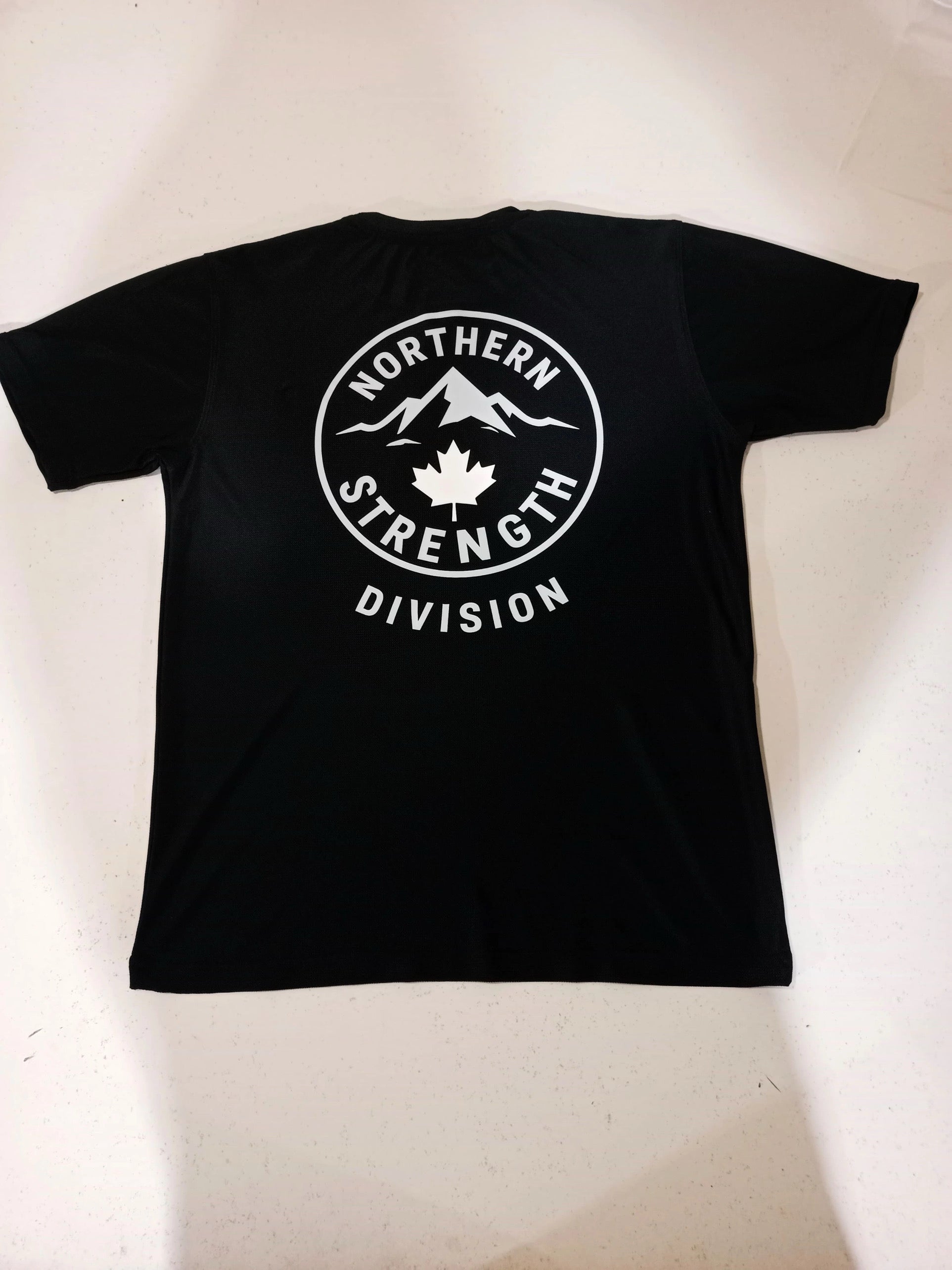 Das PØLR Northern Strength Division T-Shirt